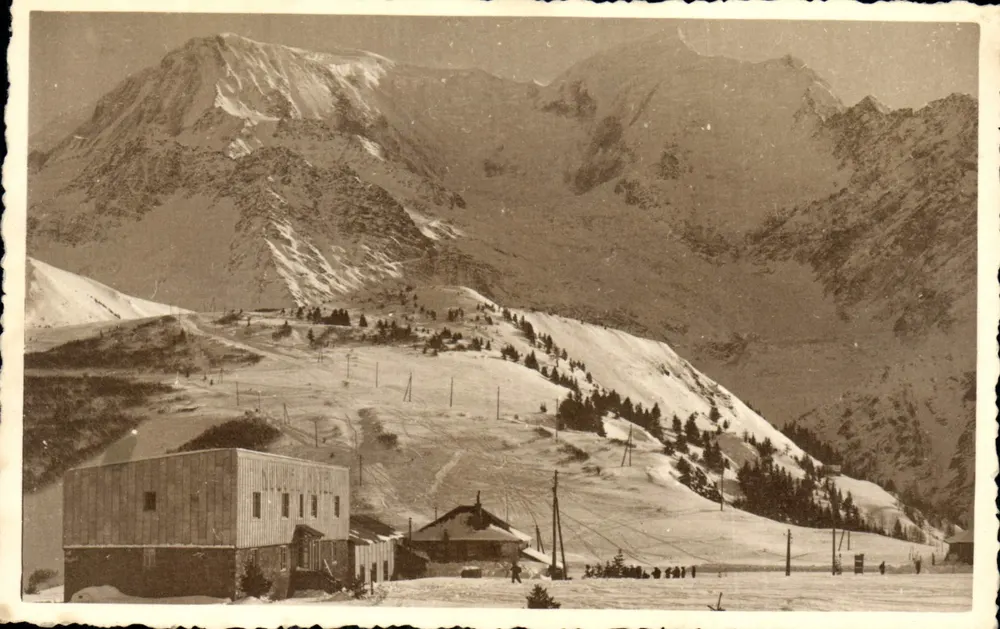 Lommes au Col — 1200 m — uitzicht op de ski-ritten — uitgever niet zichtbaar - Voorkant