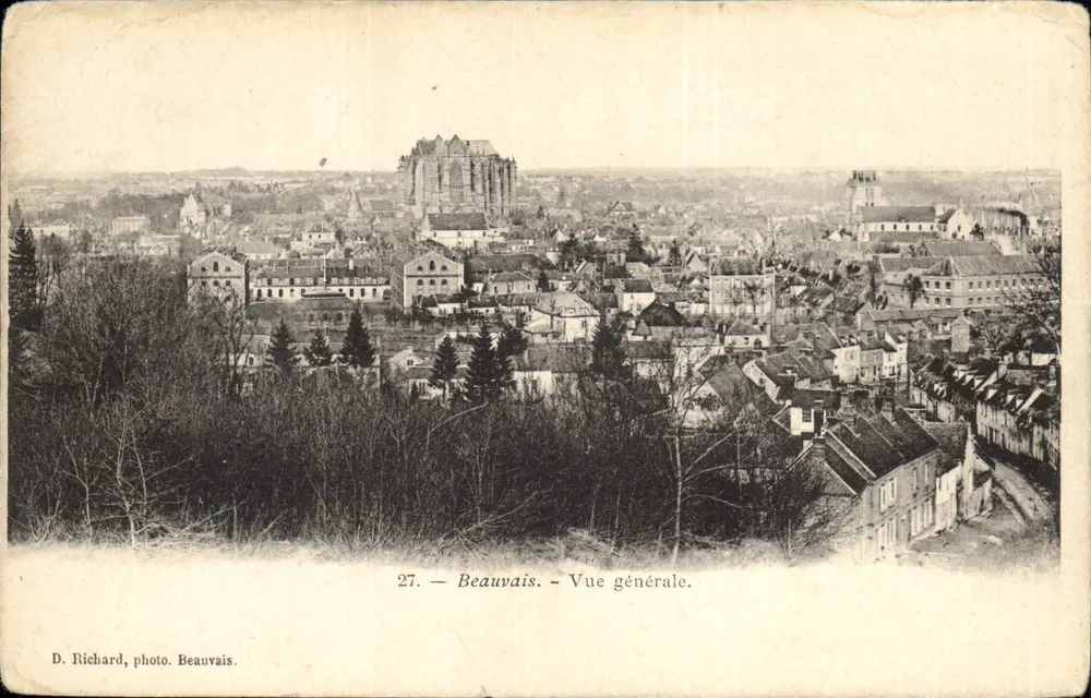 Beauvais — Vue générale — D. Richard, photo. Beauvais. n°27 - Frente