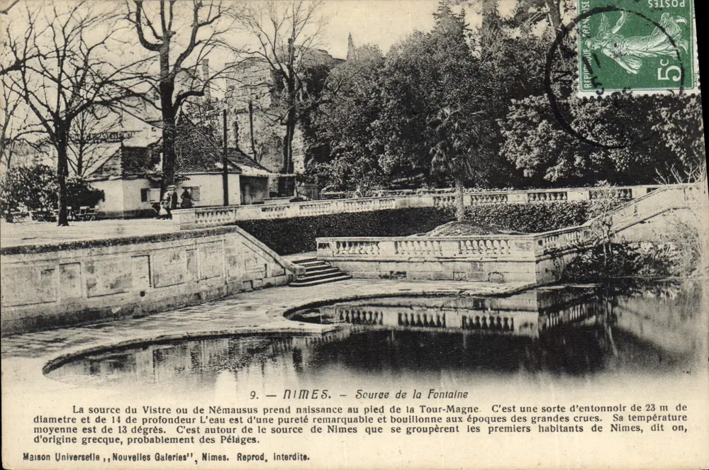 Nîmes — Fonte da Fontaine — Maison Universelle, Nouvelles Galeries - Frente