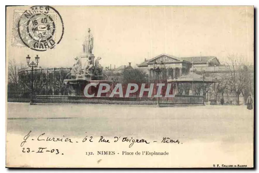 Nîmes - Place de l'Esplanade — vista da fonte e do teatro — B. F. Chalon-saône, n° 132 - Frente