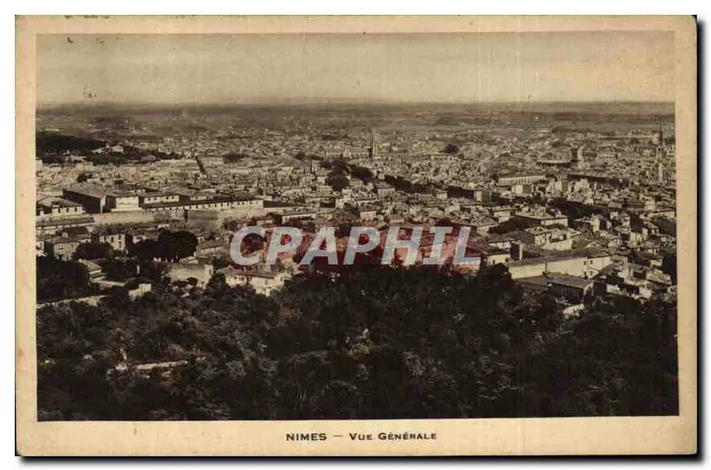Nîmes — Vista Geral - Frente