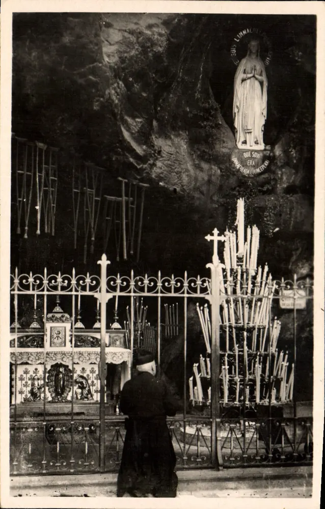 Lourdes — A Gruta e a Virgem — Edição P. POICE T. Lourdes - Frente