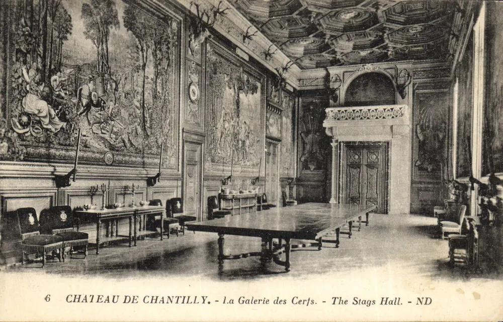 Château de Chantilly — Die Halle der Rehe — ND - Vorderseite