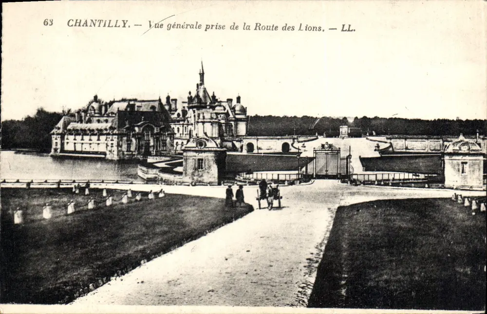 Chantilly — Allgemeiner Blick von der Route des Lions — LL. - Vorderseite