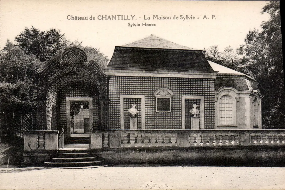 Castelo de CHANTILLY - A Maison de Sylvie - A. P. - Frente