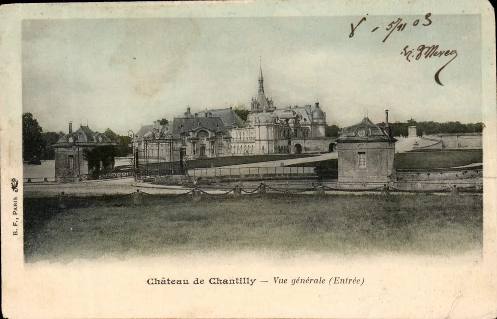 Castelo de Chantilly — Vista geral (Entrada) — B.F. PARIS - Frente
