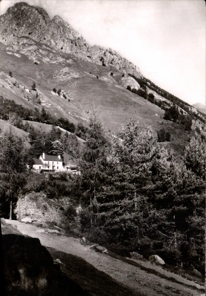 Casa Basca — Cauterets (H.P.) — Éditions JOVÉ, N° 1584 bis - Frente
