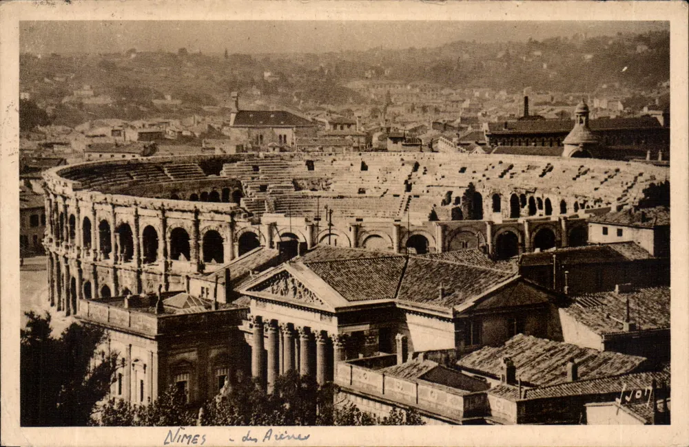 Nîmes - As Arenas — Éditions d'Art Martel, n° 30 - Frente