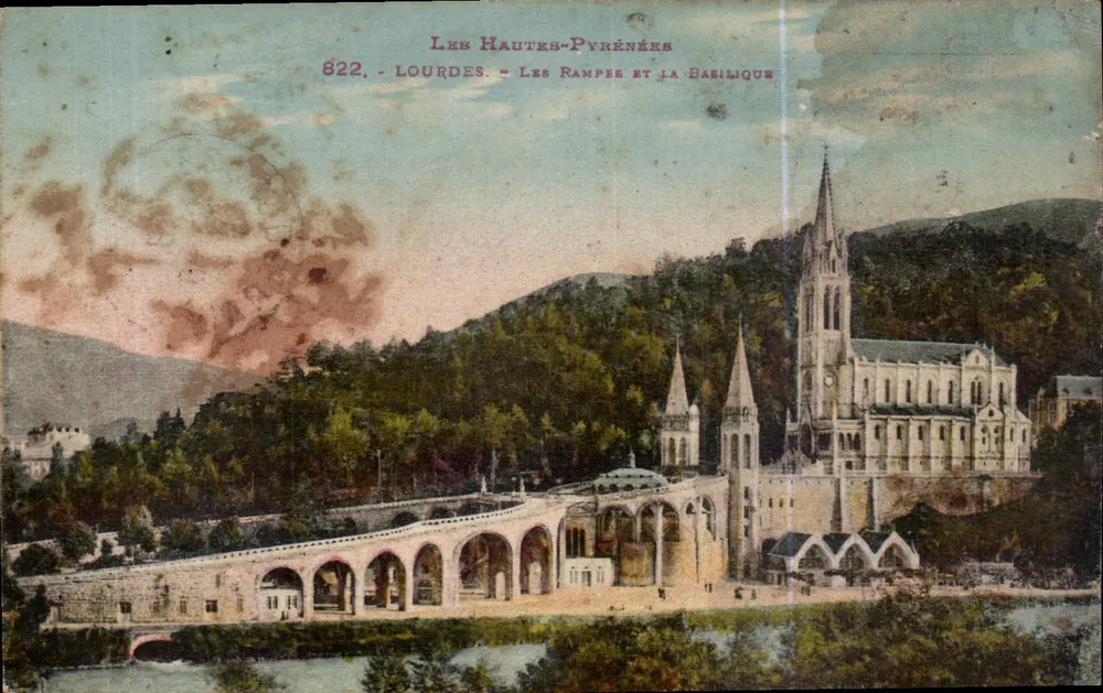 Lourdes — Die Rampes und die Basilika — Anonymer Verlag, Nr. 822 - Vorderseite