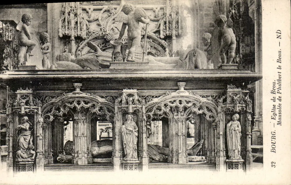 Bourg - Kirche von Brou - Mausoleum von Philibert le Beau - Vorderseite