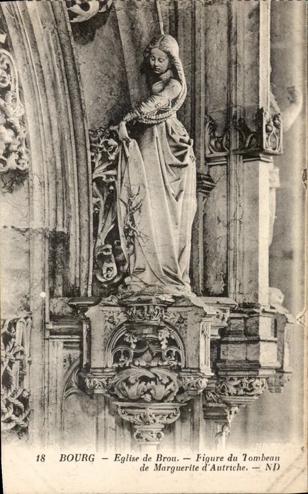 Bourg — Kirche von Brou — Figur des Grabes von Margarete von Österreich — ND - Vorderseite