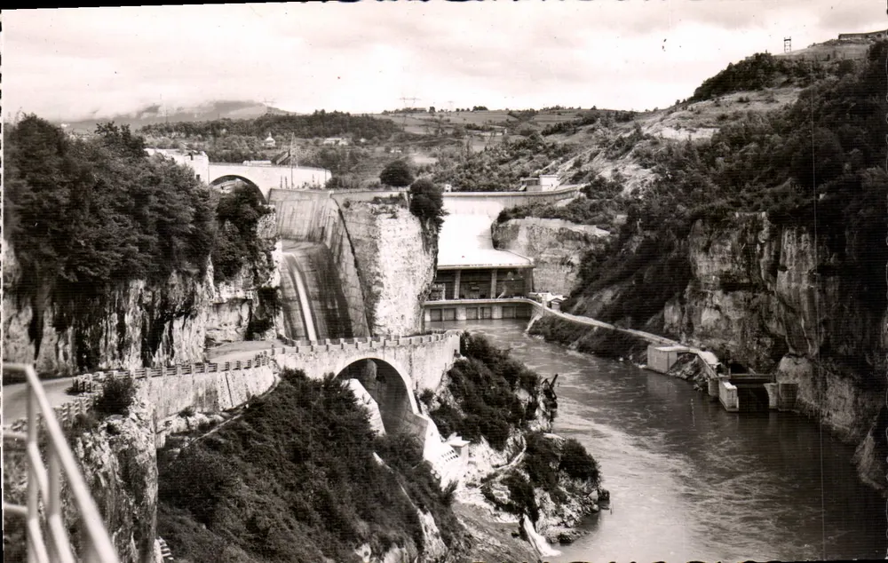 Genissiat (Ain) — Allgemeiner Blick auf die Werke des Großen Staudamms — L. Michaux et Fils, Verlag - Vorderseite