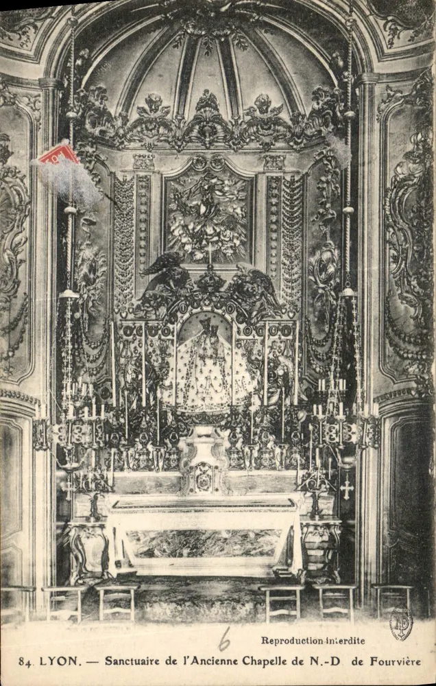 LYON — Heiligtum der alten Kapelle Notre-Dame de Fourvière — Reproduktion verboten - Vorderseite
