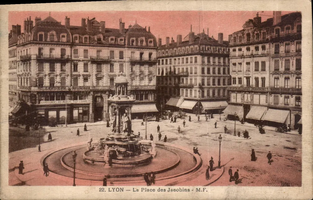 LYON — A Praça dos Jacobinos — M.F. - Frente