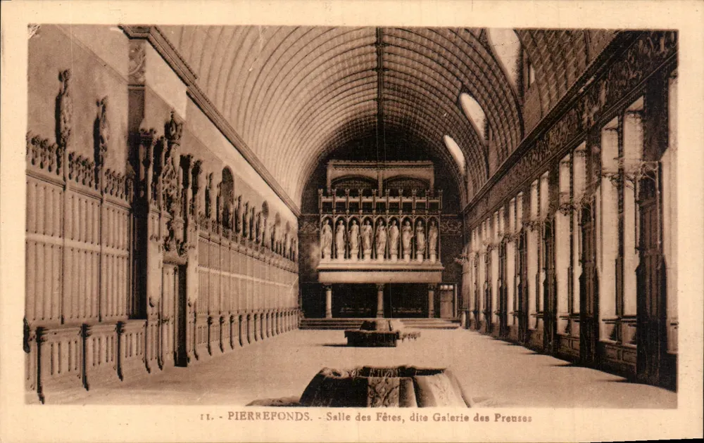 PierreFonds — Saal der Feierlichkeiten, genannt Galerie der Preuses — Verleger V. Atwood, Nr. 11 - Vorderseite