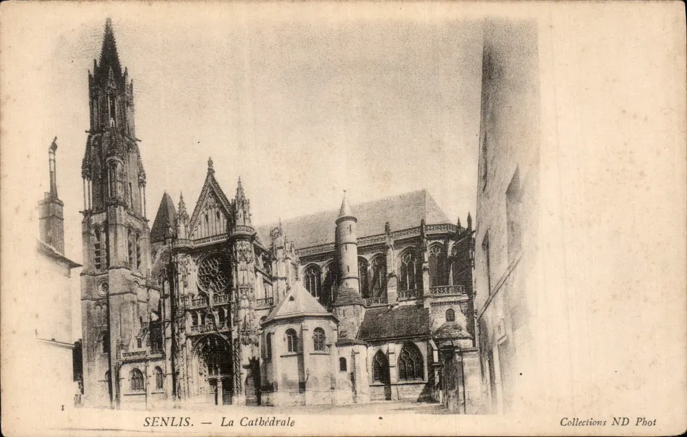Senlis — A Catedral — Coleções ND Phot - Frente