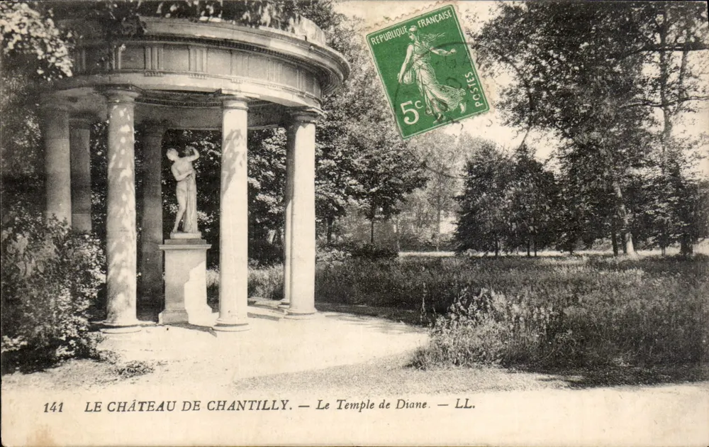 O Castelo de Chantilly — O Templo de Diana — LL. — N° 1441 - Frente