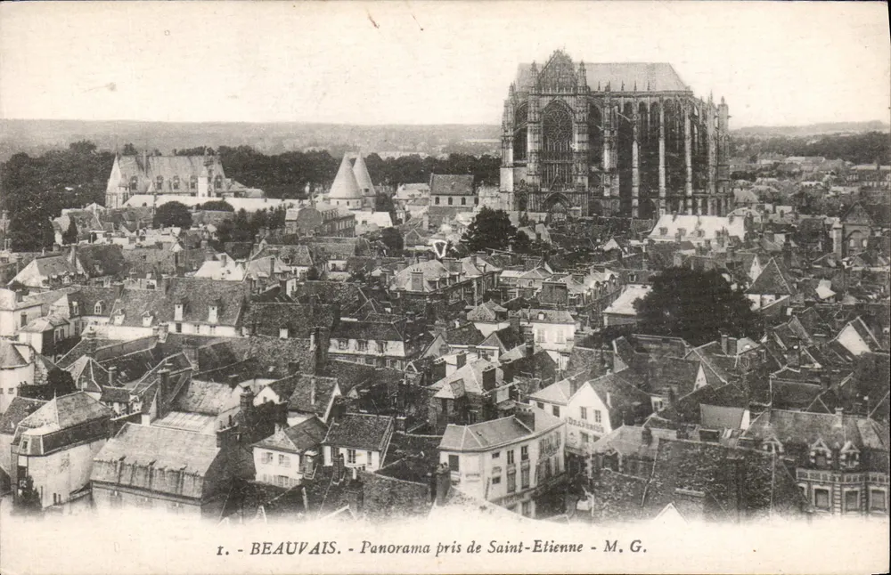 Beauvais - Panorama tirado de Saint-Etienne - M. G. - Frente