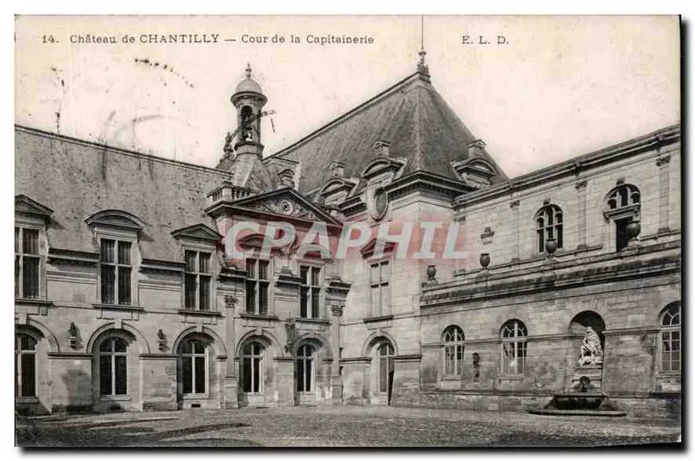 Castelo de Chantilly — Cour da Capitaineria — E. L. D. - Frente