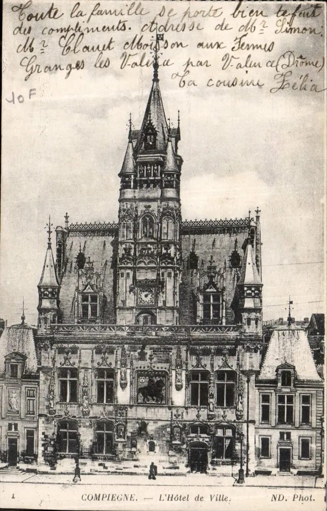 Compiègne — O Hotel de Ville — ND. Phot. - Frente