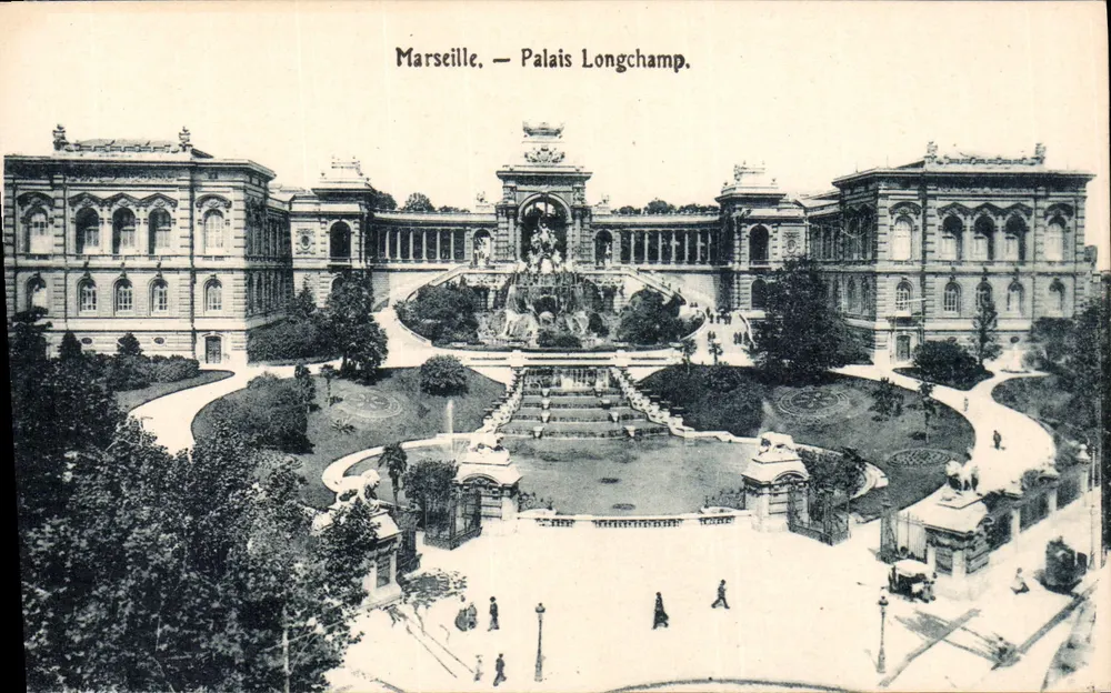 Marselha — Palácio Longchamp — vista do jardim e da fonte - Frente