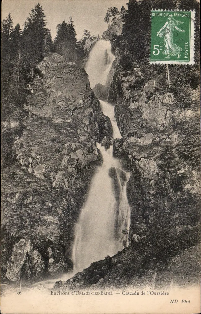 Arredores de Uriage-les-Bains — Cachoeira da Ourière — ND Phot - Frente