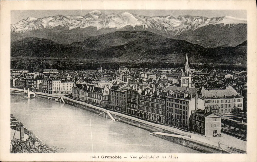Grenoble — Vista general y las Alpes — 100.1 - Anverso