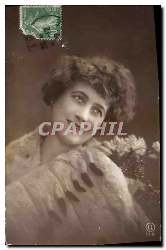 Jovem mulher em pele — retrato — LL 115 - Frente