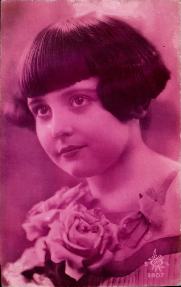 Menina — retrato — S. C. L. n° 3807 - Frente