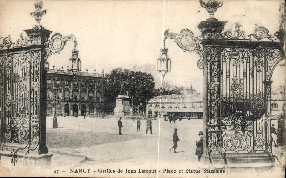 Nancy — Grilles von Jean Lamour — Platz und Statue Stanislas - Vorderseite