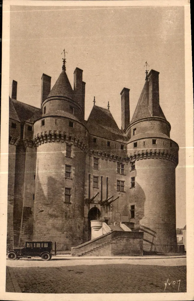 Langeais (Indre-et-Loire) — Eingang zum Schloss — Éditions d'Art Yvon, Paris - Vorderseite