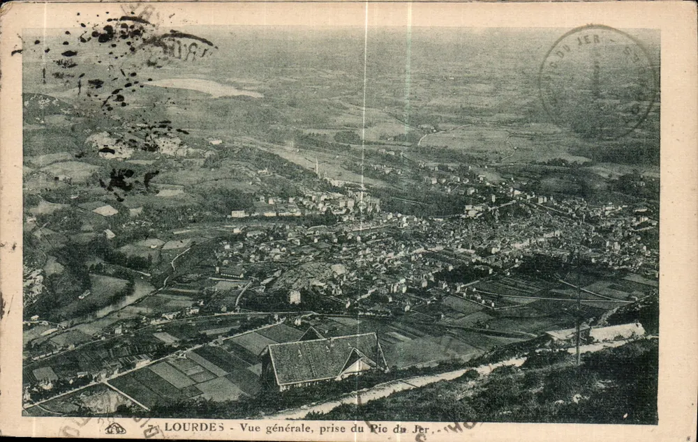 Lourdes - Vista geral, tirada do Rio do Jer — editor Lourdes du Jér, n°7 - Frente
