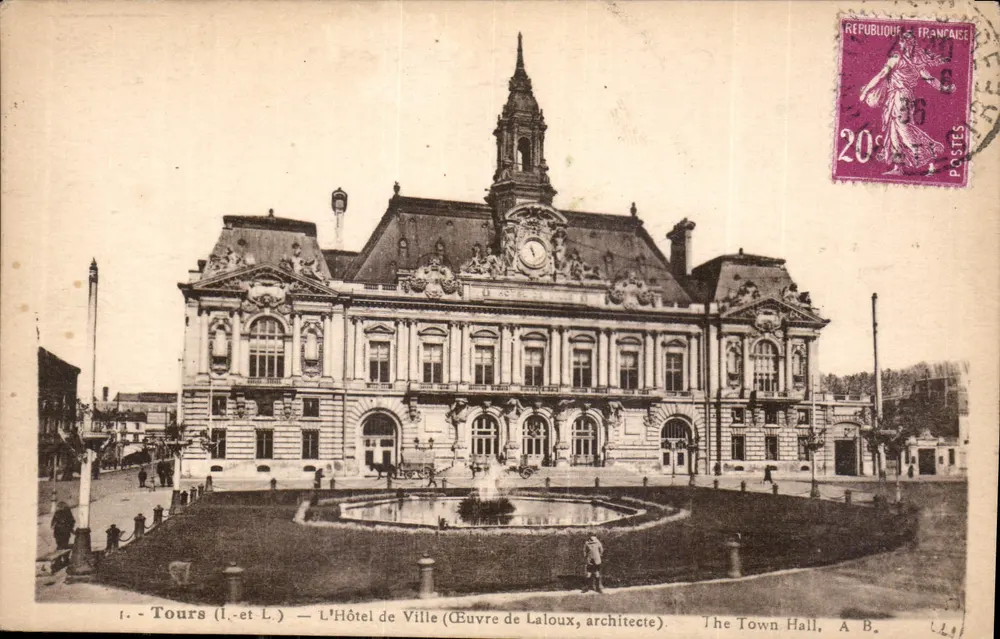 Tours (Loire) — Das Rathaus (Werk von Laloux, Architekt) — Phototypie A. Brueil, Angers - Vorderseite