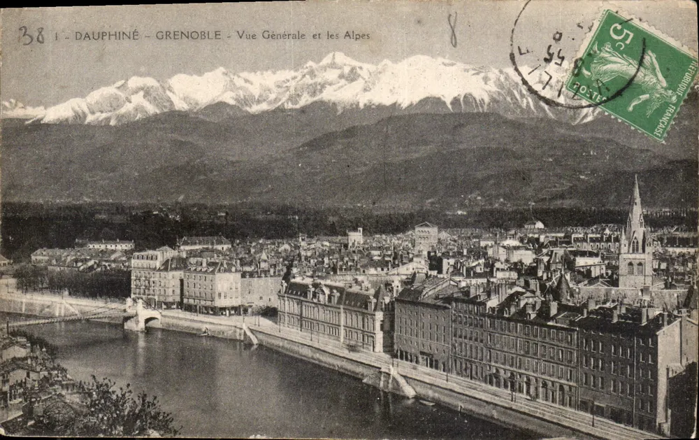 Dauphiné - Grenoble - Allgemeiner Blick und die Alpen - Vorderseite