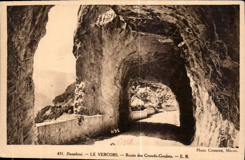 LE VERCORS — Route des Grands-Goulets — Photo Combier, Mâcon - Vorderseite