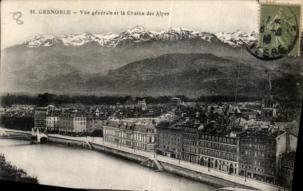 Grenoble — Allgemeiner Blick und die Kette der Alpen — unbekannter Verleger, n° 02 - Vorderseite