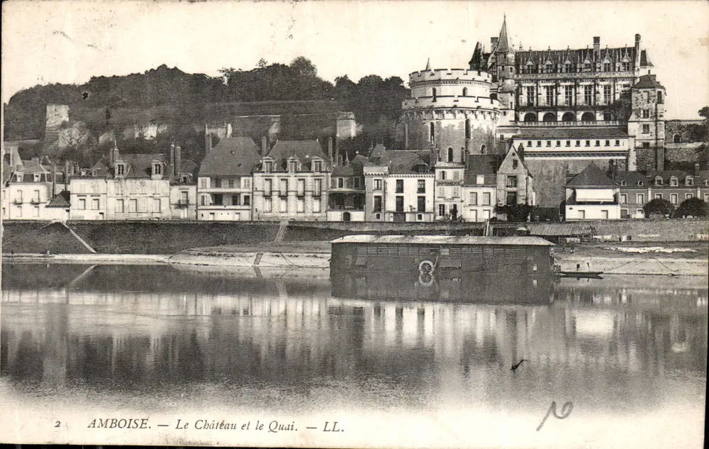Amboise — Il Castello e il Pontile — LL - Recto