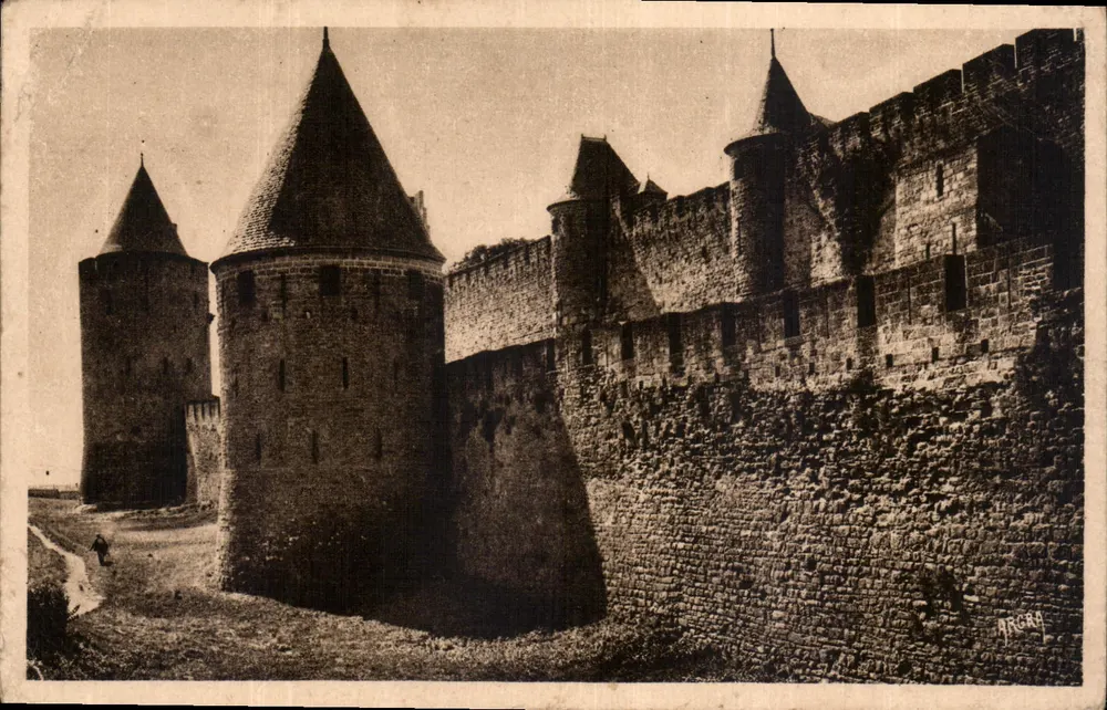 Carcassonne — Buitenkant van de vesting — ARGRA - Voorkant