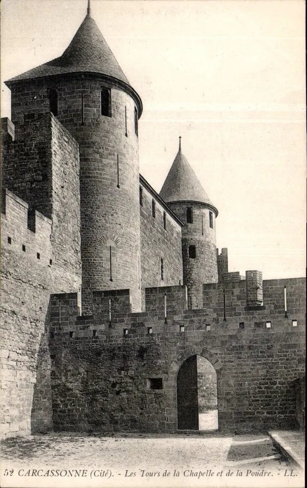 Carcassonne (Cité) — Die Türme der Chapelle und der Poudre — LL, n° 52 - Vorderseite