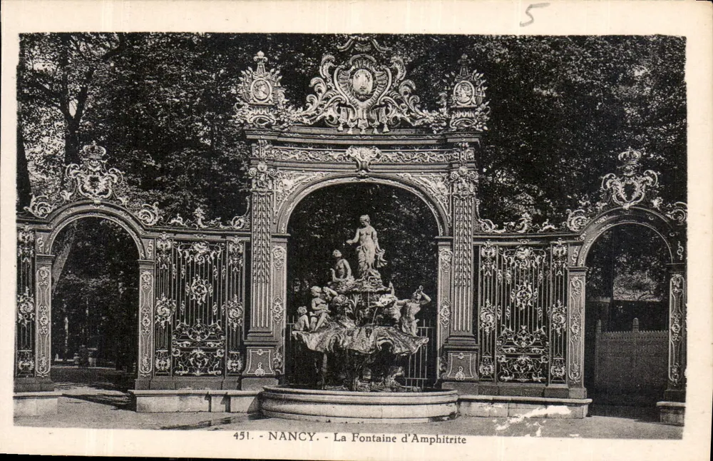NANCY - A Fonte de Amphitrite — Edição Art V. Kellner, n° 451 - Frente