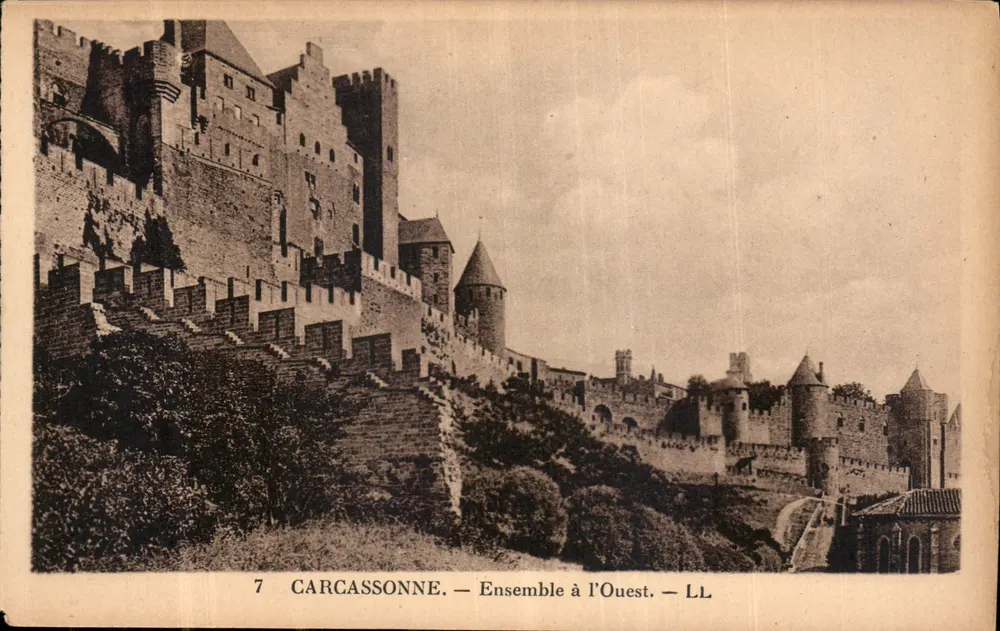 Carcassonne — Conjunto a Oeste — LL - Frente