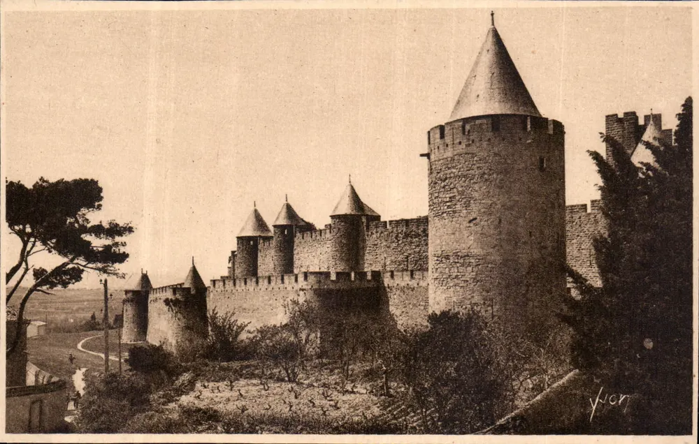 Carcassonne — A Cidade — Les Éditions d'Art Yvon, Paris - Frente