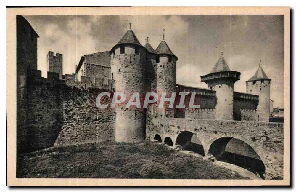 Cidade de Carcassonne — O Castelo Comtal — S.T. Commercial Monument Historiques, 6-Paris - Frente
