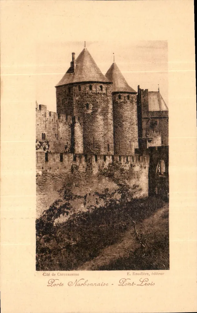 Stadt Carcassonne — Tor Narbonne - Brücke Levis — E. Roudière, Verleger - Vorderseite