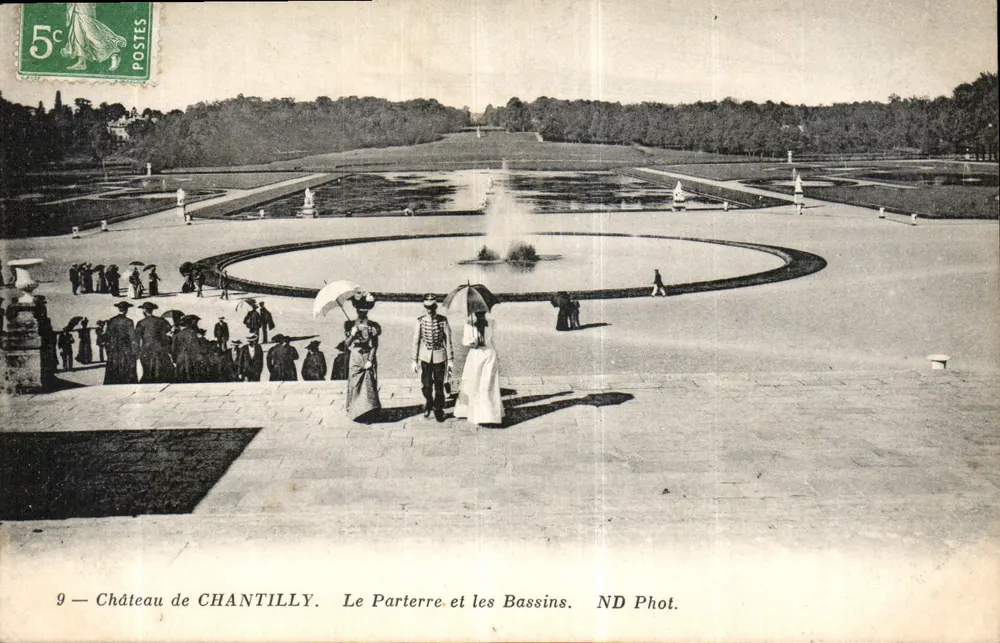 Schloss Chantilly — Der Parterre und die Bassins — ND Phot. - Vorderseite