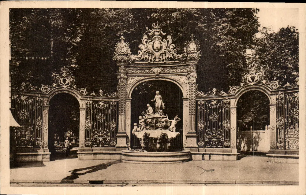 Nancy - Place Stanislas - Der Bassin d'Amphitrite — Verlag: Les Éditeurs d'Art, Paris - Vorderseite