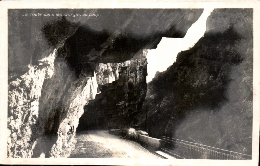 A estrada nas Gorges do Lobo — série 06 — L. Gilletta & Cie, editor - Frente