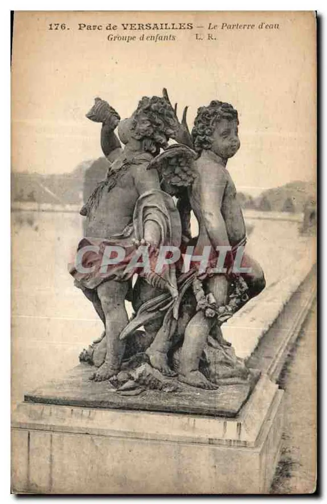 Parc de Versailles — Der Wasserparterre — Gruppe von Kindern — L. R. - Vorderseite