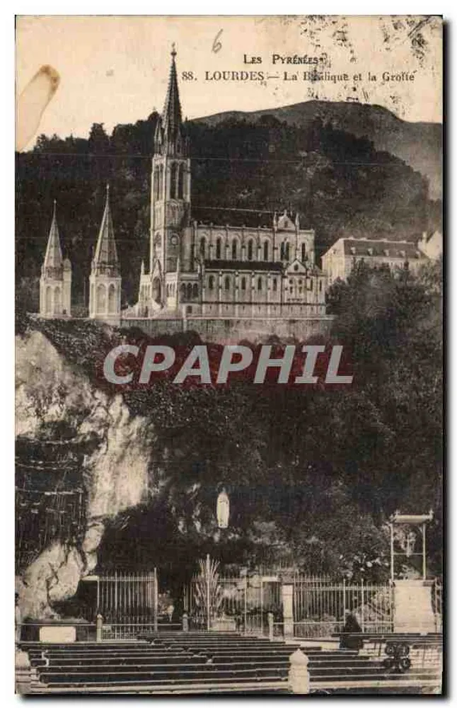 Lourdes — Die Basilika und die Grotte — Die Pyrenäen - Vorderseite