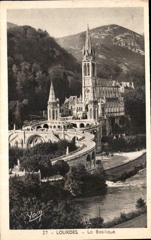 Lourdes - A Basílica — Edição Fotográfica Ourdault, n°27 - Frente